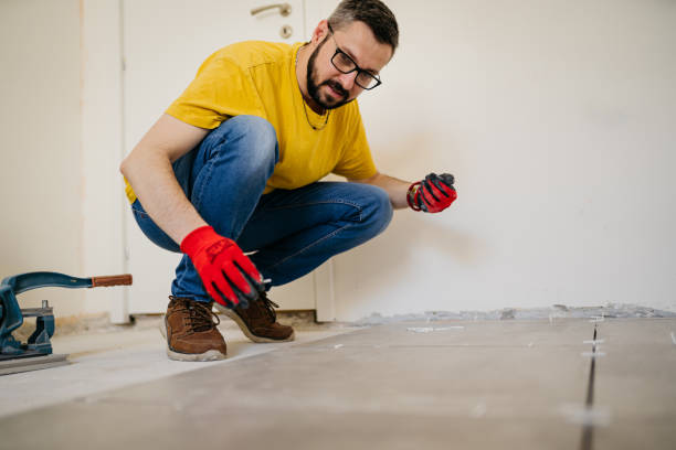 istock Installation of large format tiles 1487858582