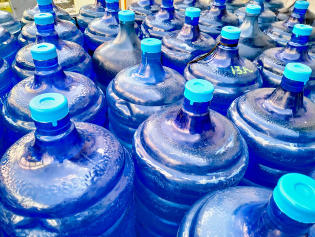 istock drinking water in gallons in the car 1487875711