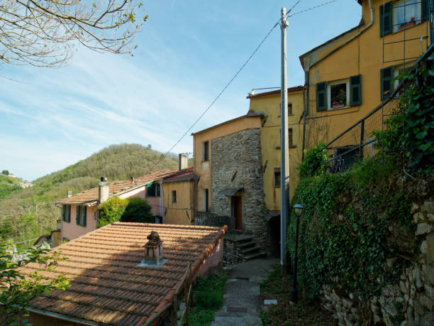 istock Codeglia Medieval Village near Ricco del Golfo 1487908109