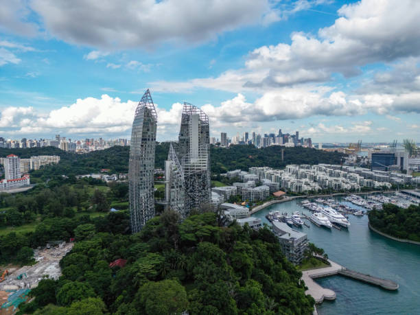 istock Modern living in Singapore 1487913310