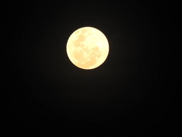 The penumbral full moon The penumbral full moon, photographed from the Indonesian city of Jambi penumbral lunar eclipse stock pictures, royalty-free photos & images