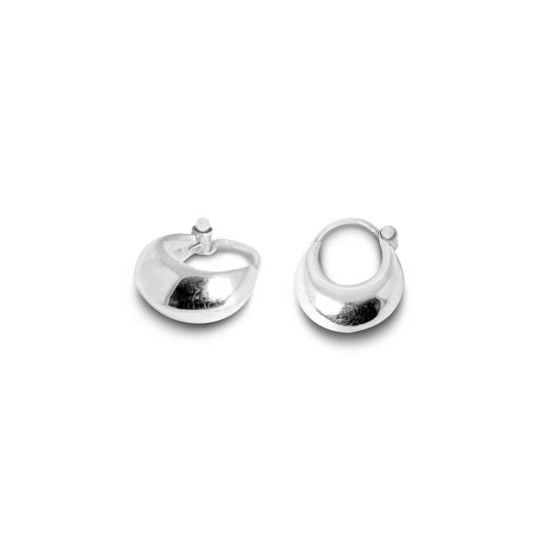istock 925 Sterling Silver Stylish Kaju Shaped Bali Hoop Earring 1487962959