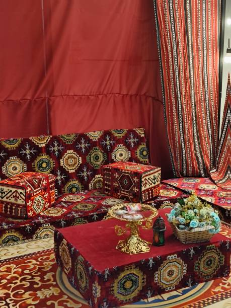 istock red arabic style living room 1487969563