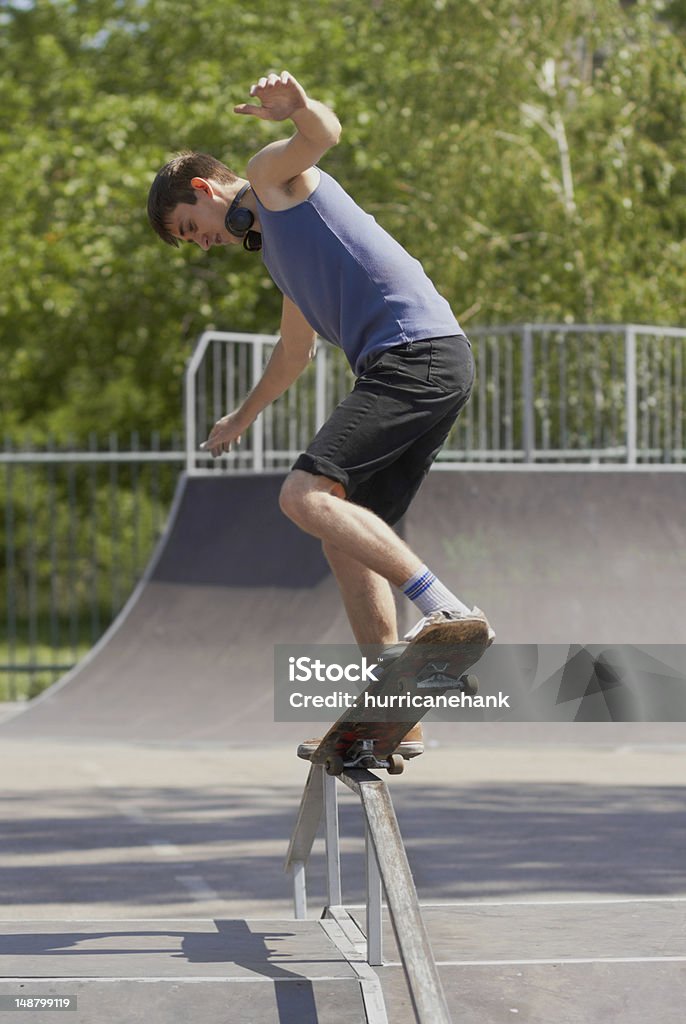 Skater tun, crooked grind Spaß-box im skatepark - Lizenzfrei Grind Stock-Foto