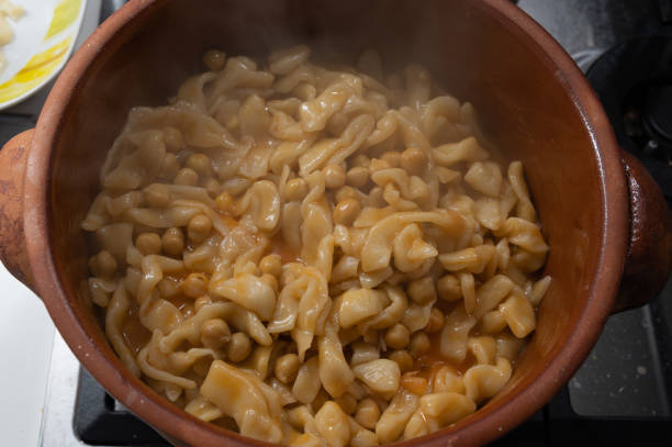 istock Pettule and ciceri. Typical dish of Campania cuisine 1487991906