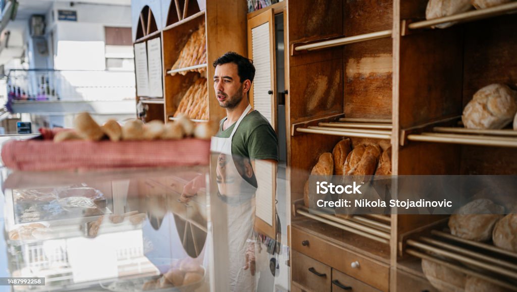 Sorting Bread Baker Sorting Bread Stock Photo - Download Image Now - 35-39 Years ...