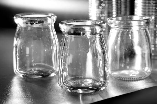 istock Close up of empty glass jar 1488033390