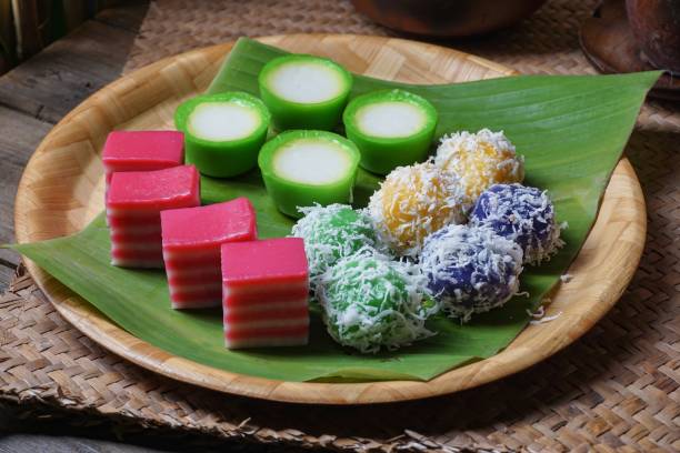 istock Malaysia's popular assorted sweet desserts 1488052486