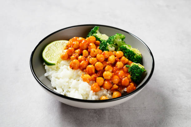 Chickpea curry with basmati rice and broccoli