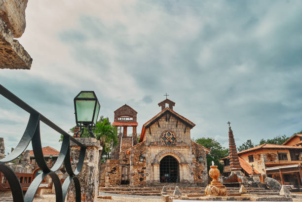 istock Medieval roman style stone streets in altos de chavon 1488063663