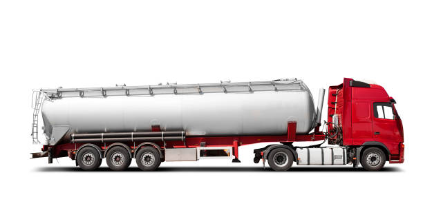 tanker truck auf weiß - truck fuel tanker semi truck milk tanker stock-fotos und bilder