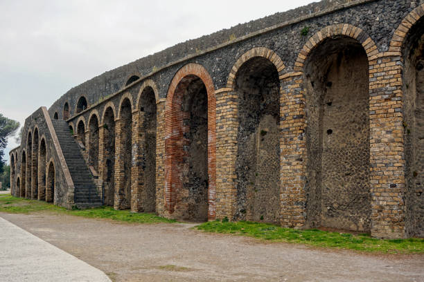 istock The Amphitheatre of Pompeii (outside) 1488137793