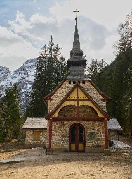istock Climate change in  lake Braies - Church 1488161588