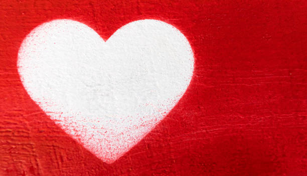 istock The empty heart on the painted wooden plank 1488188827
