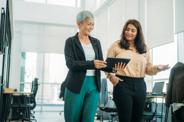 istock Bridging Diversity: Women in Business Building a Bright Future 1488289678