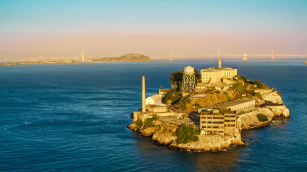 istock View of Alcatraz Island 1488309476