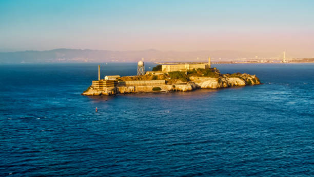istock View of Alcatraz Island 1488309505
