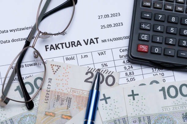 istock Polish VAT invoice, banknotes, calculator and glasses 1488346498