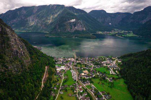 istock Austria Hallstatt forest lake mountain landscape 1488374487