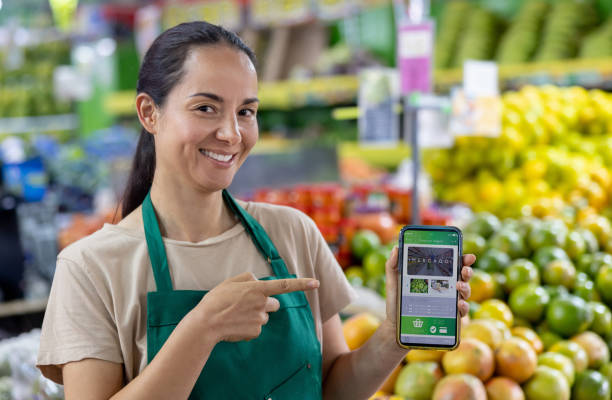 istock Order you groceries online! 1488399798