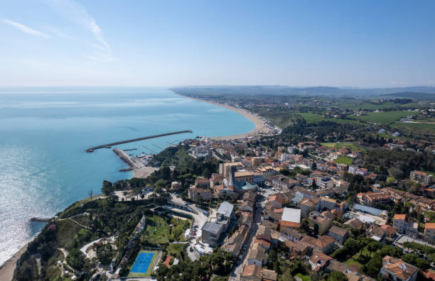 1.000+ Fotos, Bilder und lizenzfreie Bilder zu Numana Fotos iStock