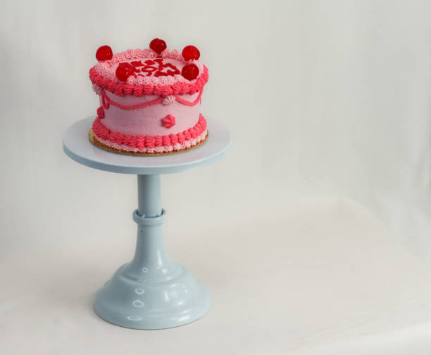 istock frosted cake for mothers day celebration with funny text topping best mom evah 1488500694