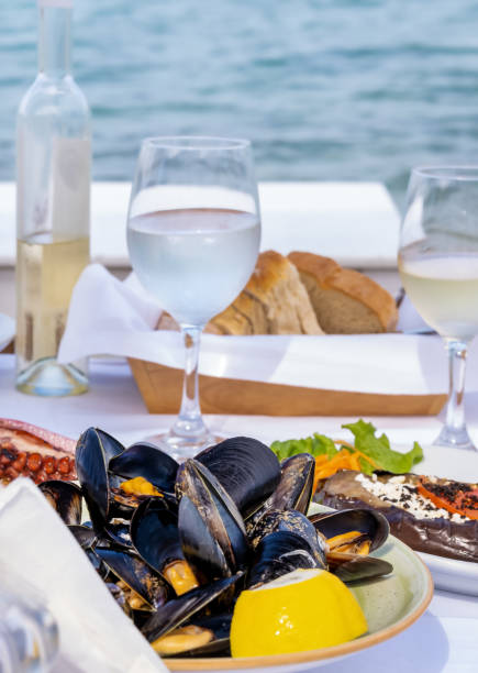 istock Lunch by the sea 1488556165