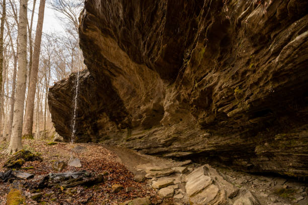 istock Small Water Fall Drops Over Trail In Mammoth Cave 1488587874