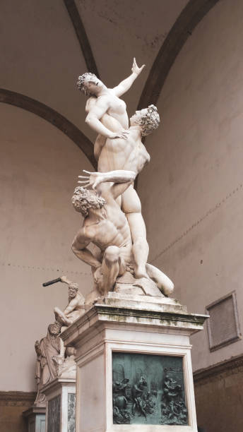 escultura callejera, ciudad histórica florencia, italia - statue david sculpture roman fotografías e imágenes de stock