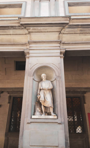 Donatello, Street sculpture Uffizi Gallery outside in Florence, Italy Donatello, Street sculpture Uffizi Gallery outside in Florence, Italy michelangelo italy art david stock pictures, royalty-free photos & images