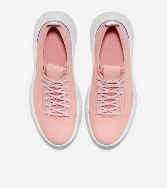 istock Women's sports shoes 1488655184