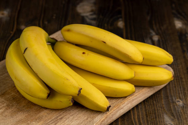 istock a bunch of bananas lies on the table 1488663020