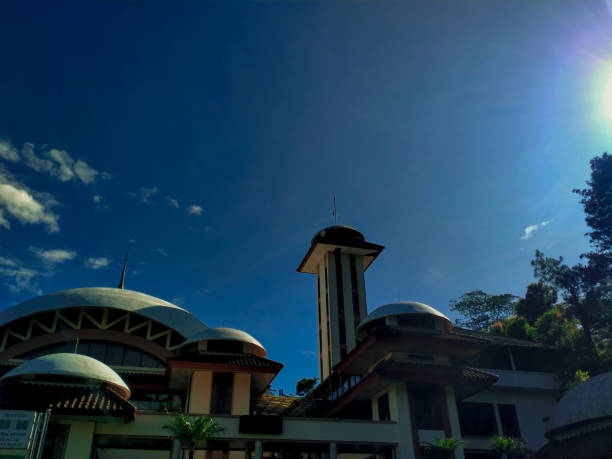 The mosque like StarWars building