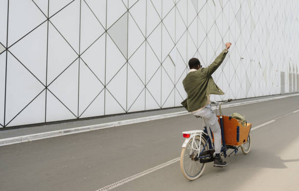 istock Running errands around the city on my cargo bike 1488805032