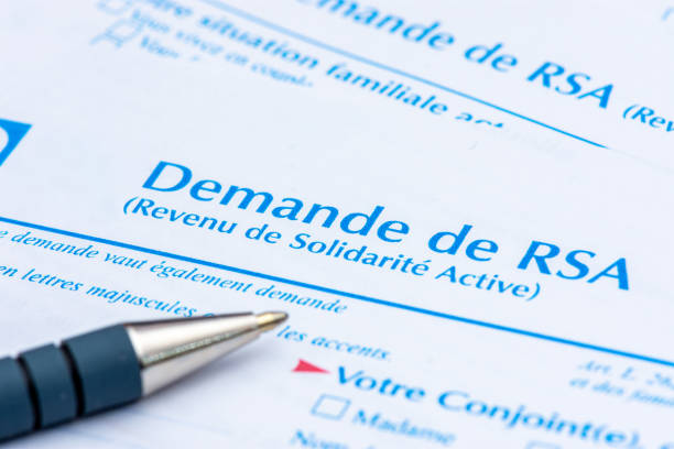 French application form for RSA (Revenu de solidarité active) French application form for RSA (Revenu de solidarité active), an allowance providing people without resources in France with a minimum income depending on the composition of the household unemployment stock pictures, royalty-free photos & images