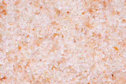 Himalayan pink salt granules, format filling area from above