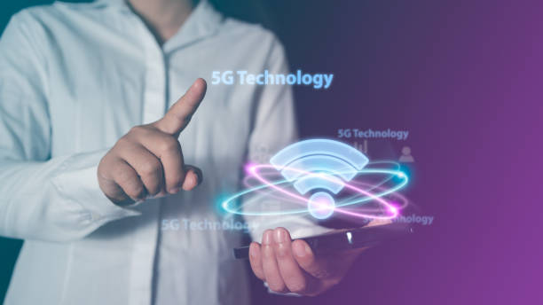 istock Touch the virtual screen to choose 5G high-speed phone signal, high-speed data link, access to global networks, connecting all devices together with high-speed internet. 1488869447
