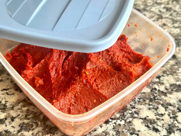 Patê de Tomate Seco e Rúcula: Pronto em 30 Minutos - receita deliciosa profissional - passo 2