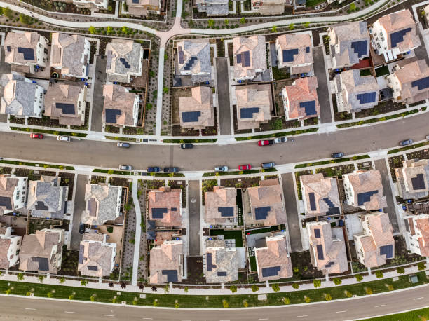 istock Mountain House Neighborhood 1488915471