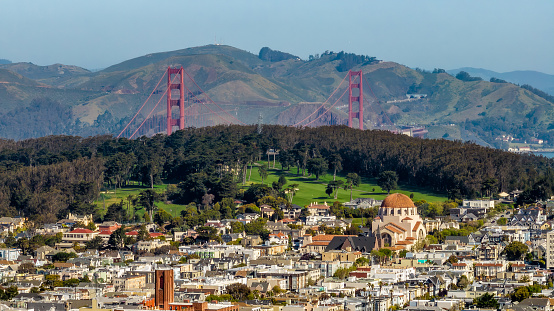 Distrito de Richmond de San Francisco y puente Golden Gate photo