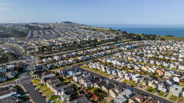 istock Daly City California 1488915598
