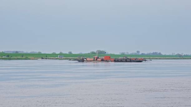 istock Car Cable Dart Ferry Crossing Wide River 1488942701