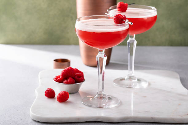 istock Raspberry martini cocktail with vodka, juice and raspberry liqueur 1488945790