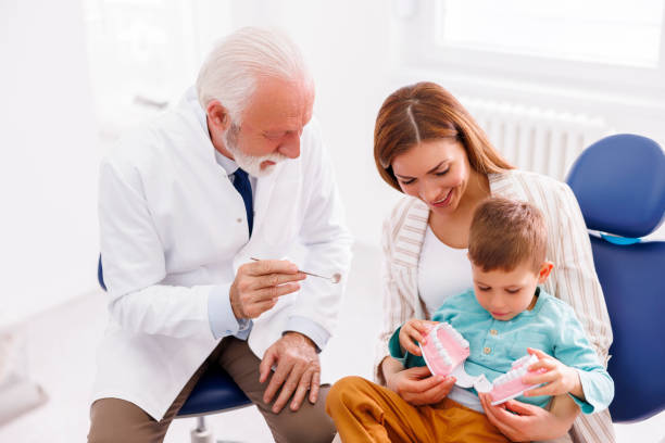 istock Child at dentist office 1489114520