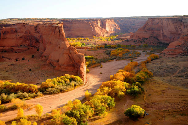 Autumn in The Canyon De Chelly Autumn at the entrance or beginning of the Canyon De Chelly Navajo Nation chinle arizona stock pictures, royalty-free photos & images