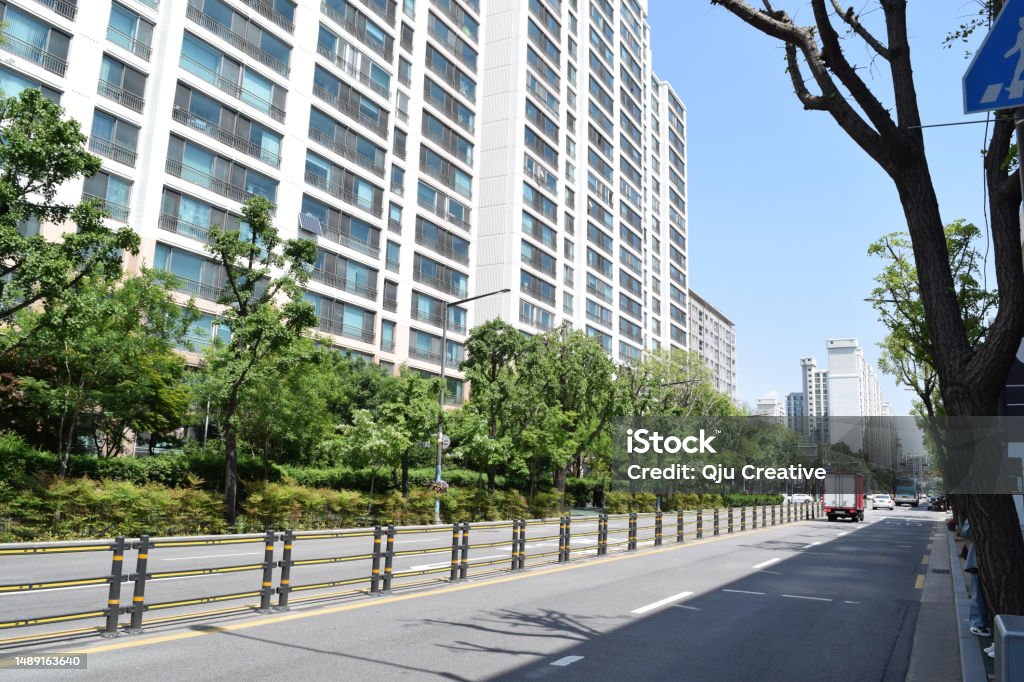 Cityscape of Dongbu Ichon-dong, Yongsan-gu, Seoul, South Koorea Taked in  Ichon-dong, Yongsan-gu, Seoul, South Koorea Apartment Stock Photo