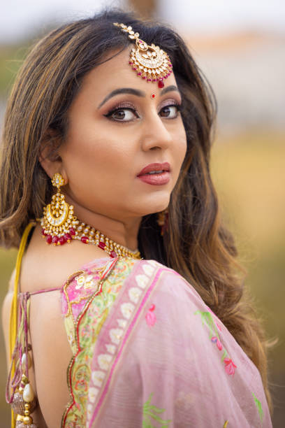 istock Indian woman in Saree/Sari 1489173829