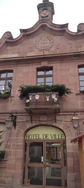 istock Facade of the town hall 1489187625