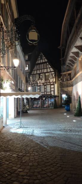 istock Streets of Colmar 1489192927