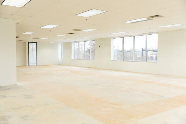istock Unfurnished open office ready to let 1489209082